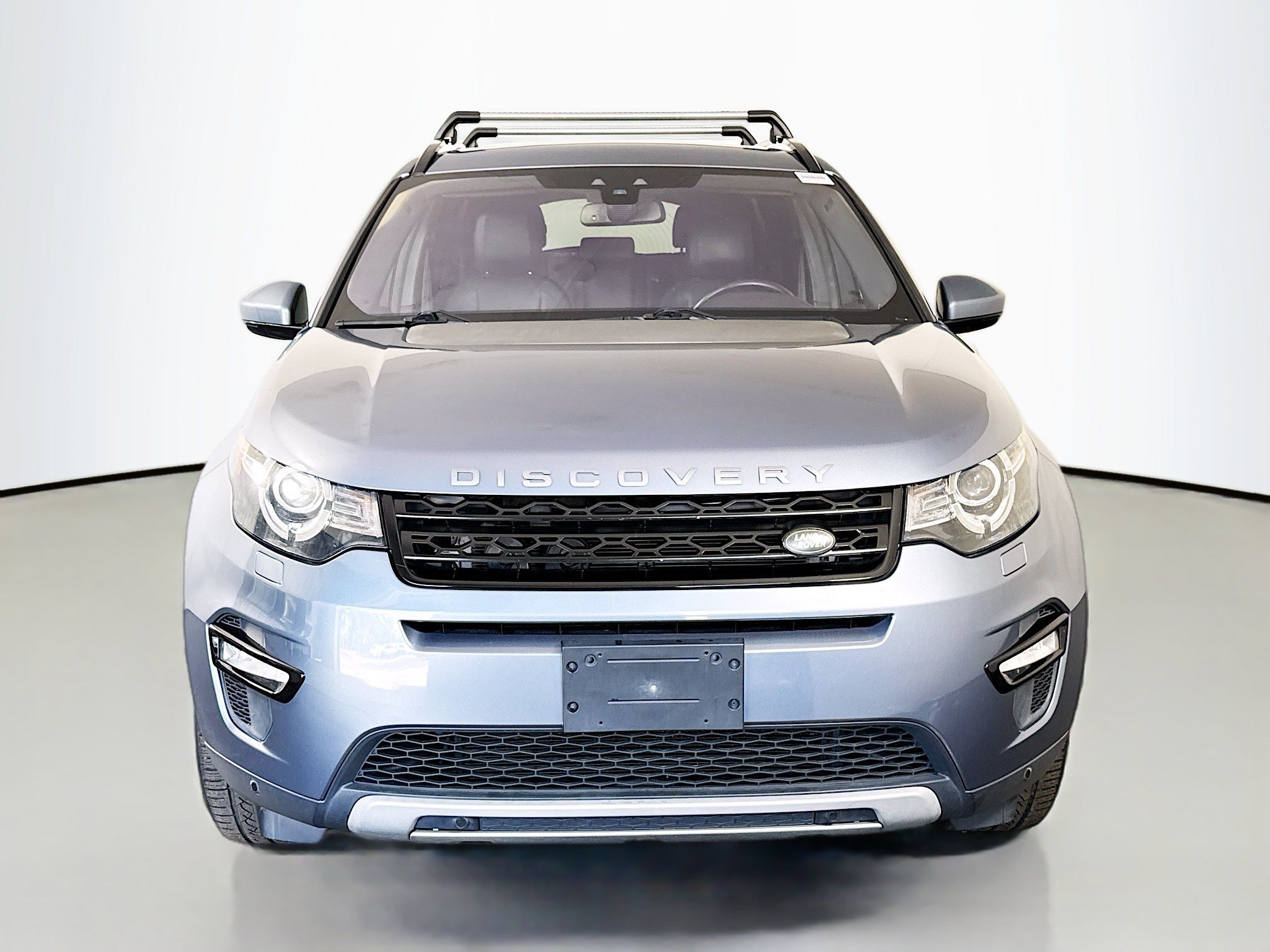 Used 2019 Land Rover Discovery Sport HSE AWD/4WD image 2