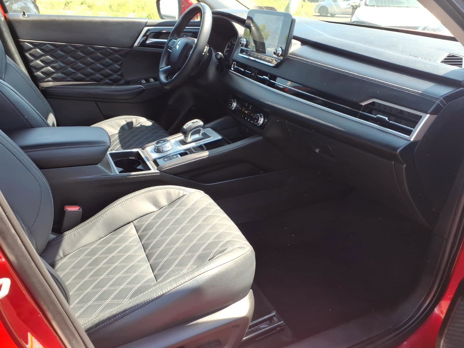 Used 2022 Mitsubishi Outlander SEL FWD image 30