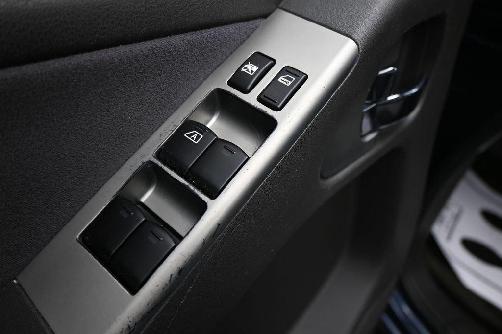 Used 2006 Nissan Pathfinder SE w/ (P01) Se Premium Pkg AWD/4WD image 11