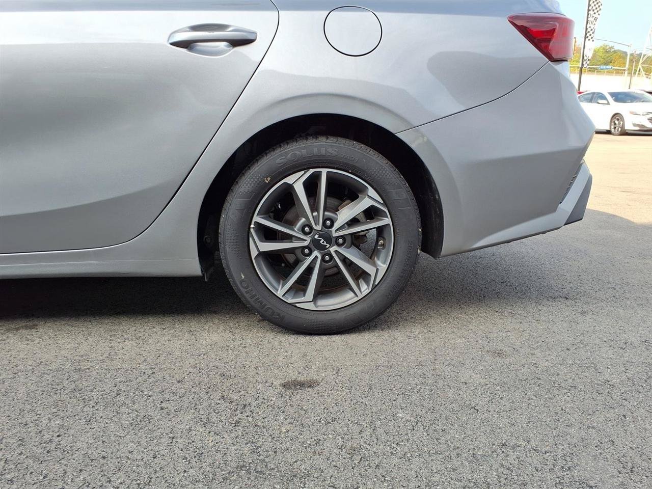 Used 2024 Kia Forte LXS FWD image 6