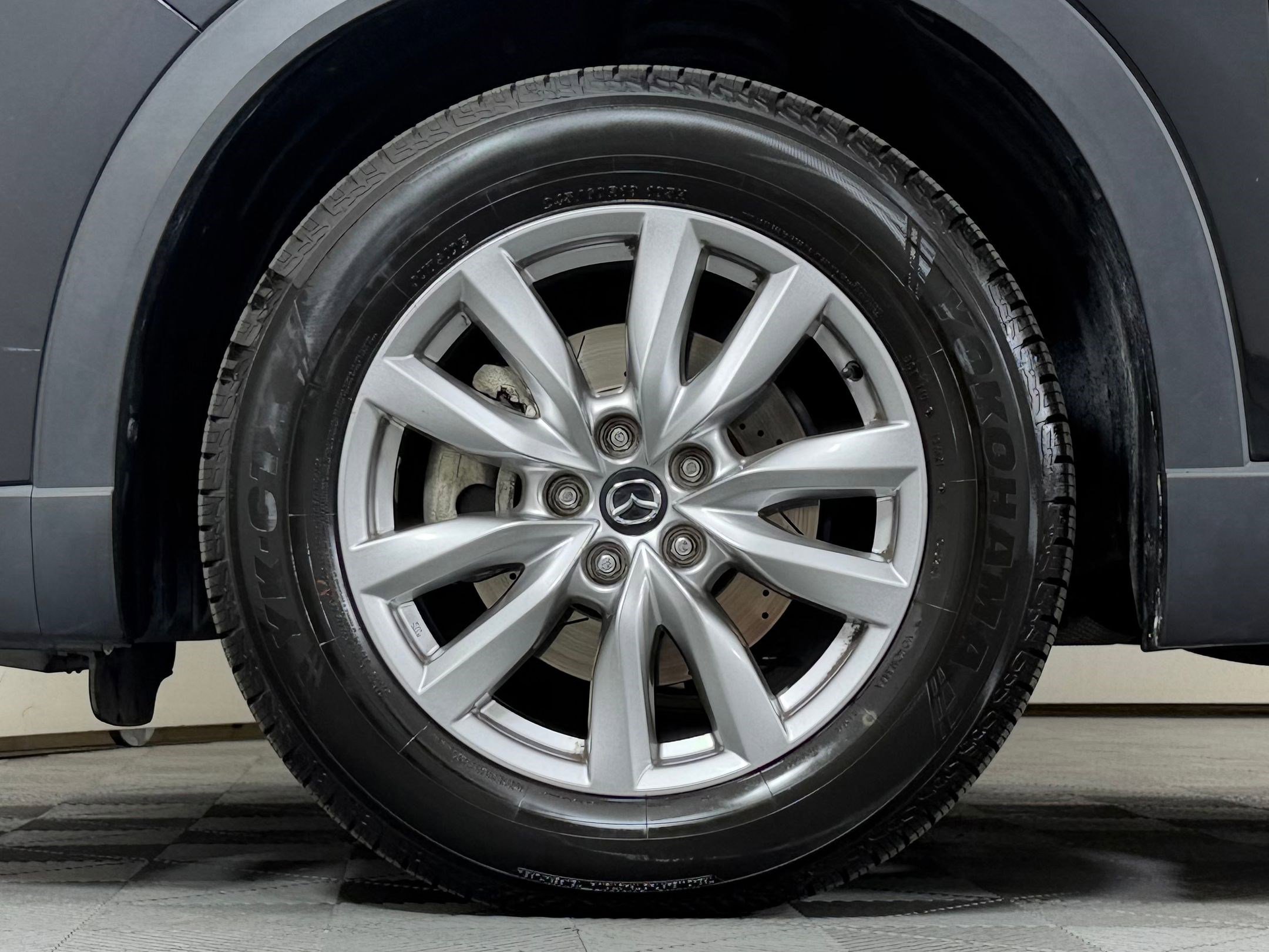 Used 2017 MAZDA CX-9 Sport FWD image 12