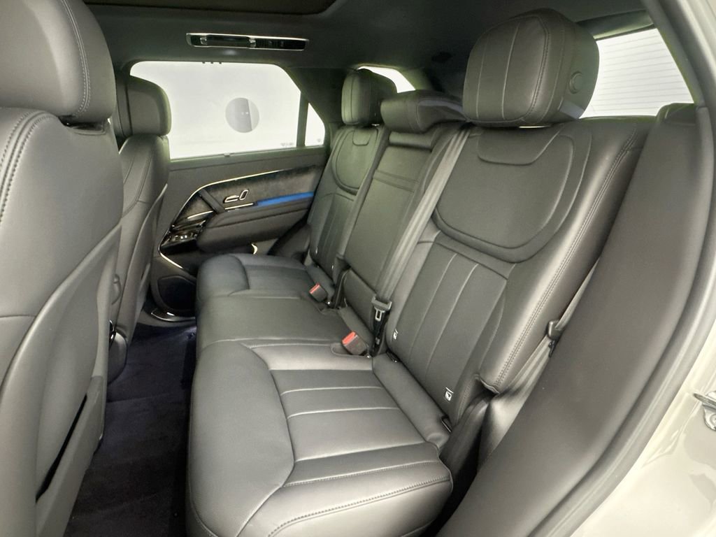 Certified 2025 Land Rover Range Rover Sport Dynamic SE image 25