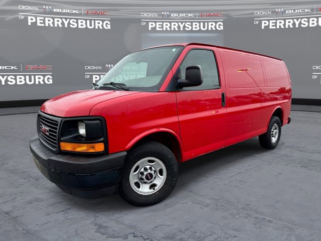 Used 2017 GMC Savana 2500 RWD image 1