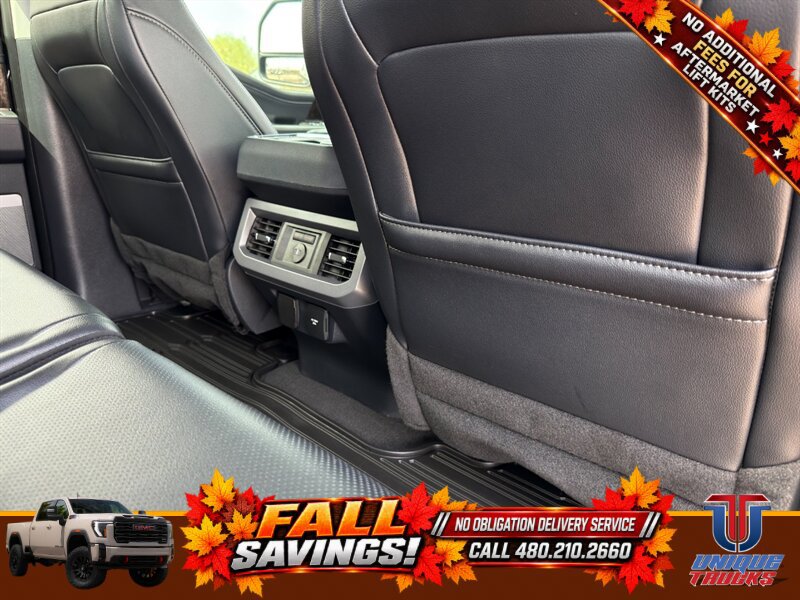 Used 2024 Ford F250 Lariat w/ Lariat Ultimate Package AWD/4WD image 29