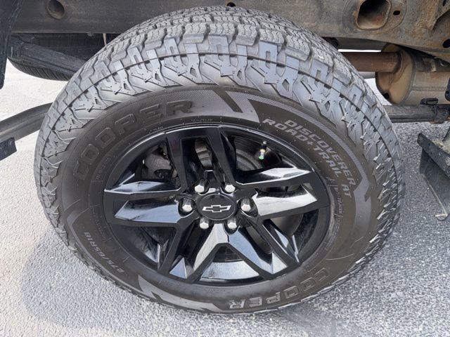 Used 2020 Chevrolet Silverado 1500 Custom Trail Boss w/ Custom Convenience Package image 24