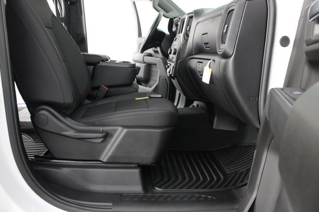 New 2026 Chevrolet Silverado 1500 Custom w/ Turbomax Blackout Package AWD/4WD image 19