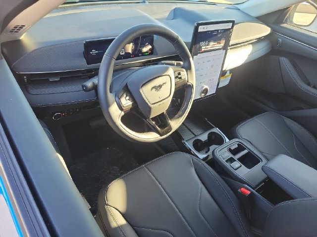 New 2026 Ford Mustang Mach-E Select w/ Comfort Package Lite RWD image 6