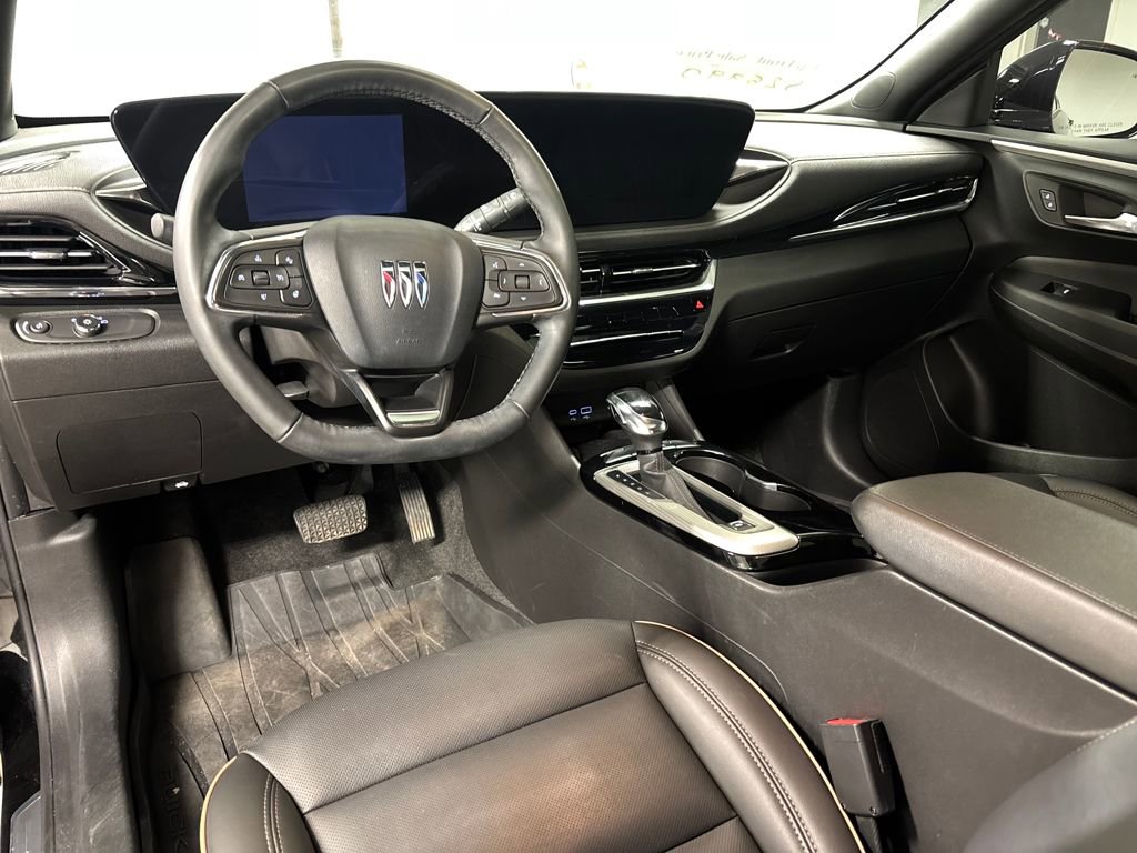Certified 2024 Buick Envista Avenir image 28
