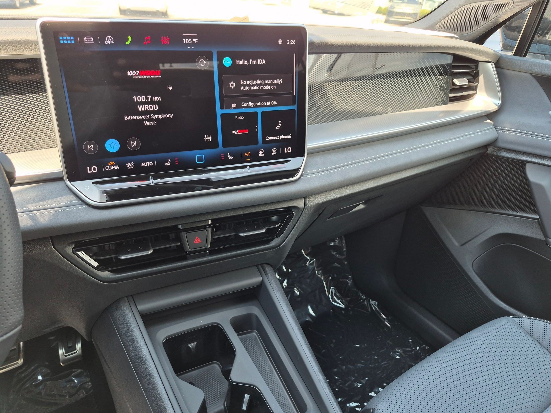 New 2026 Volkswagen Tiguan SE R-Line FWD image 21