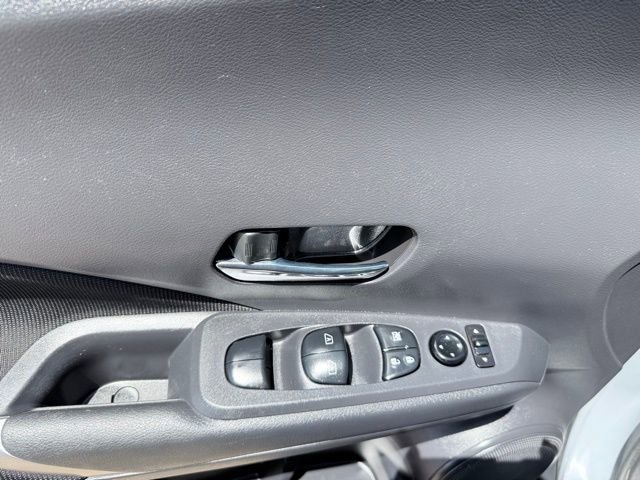 Certified 2023 Nissan Kicks SV FWD image 10