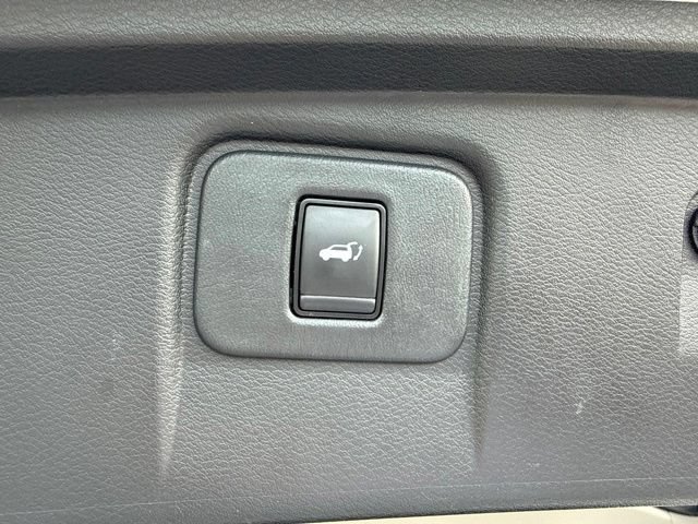 Used 2020 Nissan Murano SL AWD/4WD image 16