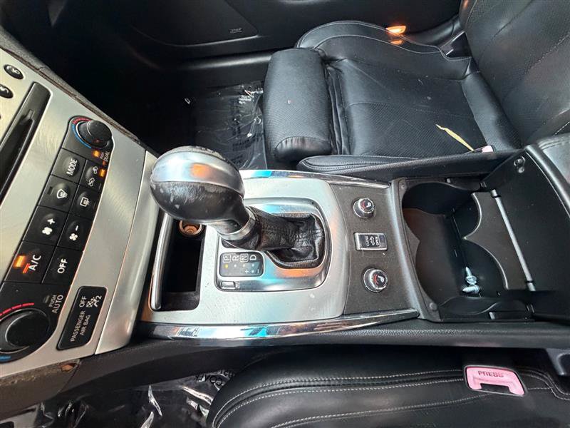 Used 2010 INFINITI G37 Convertible w/ Premium Pkg RWD image 36