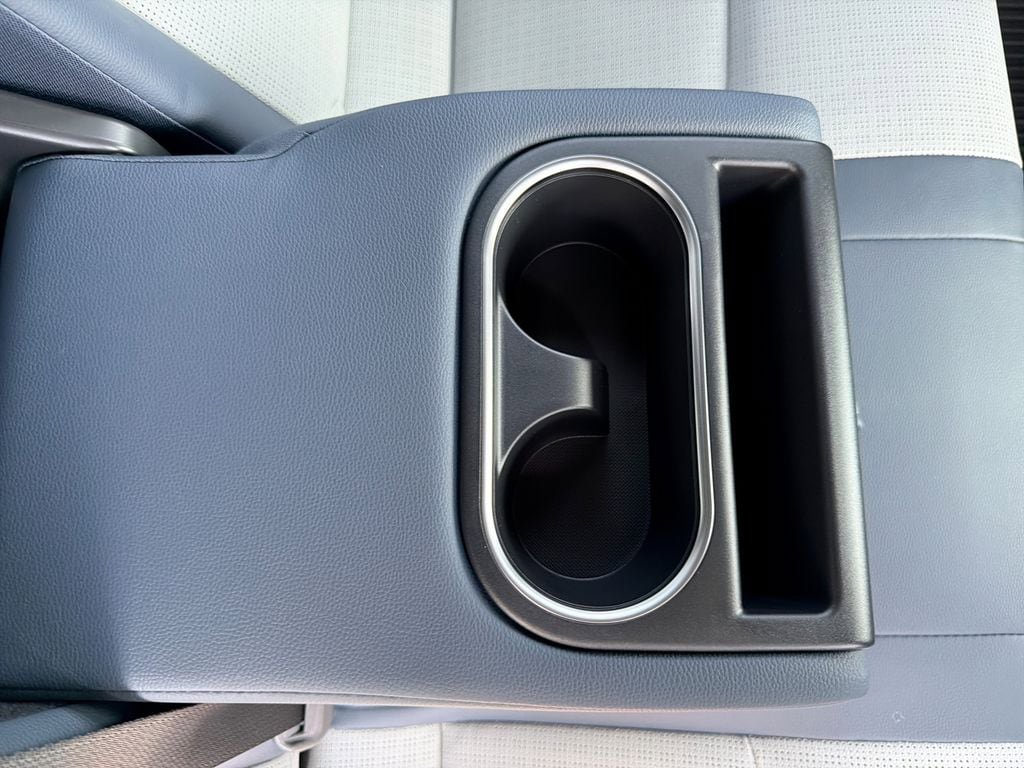 Certified 2023 Subaru Solterra AWD image 28
