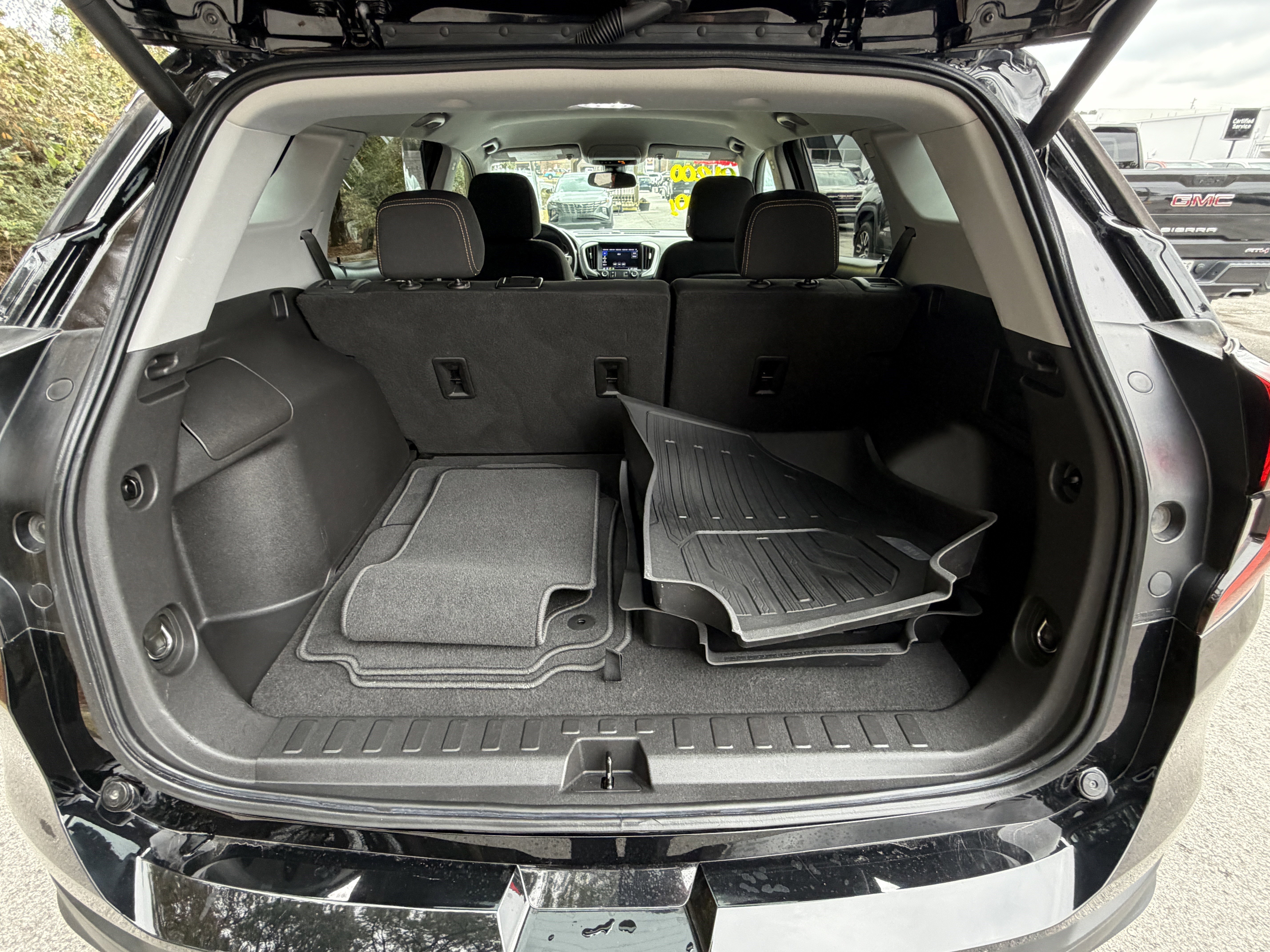 Certified 2021 GMC Terrain SLE w/ Driver Convenience Package image 6