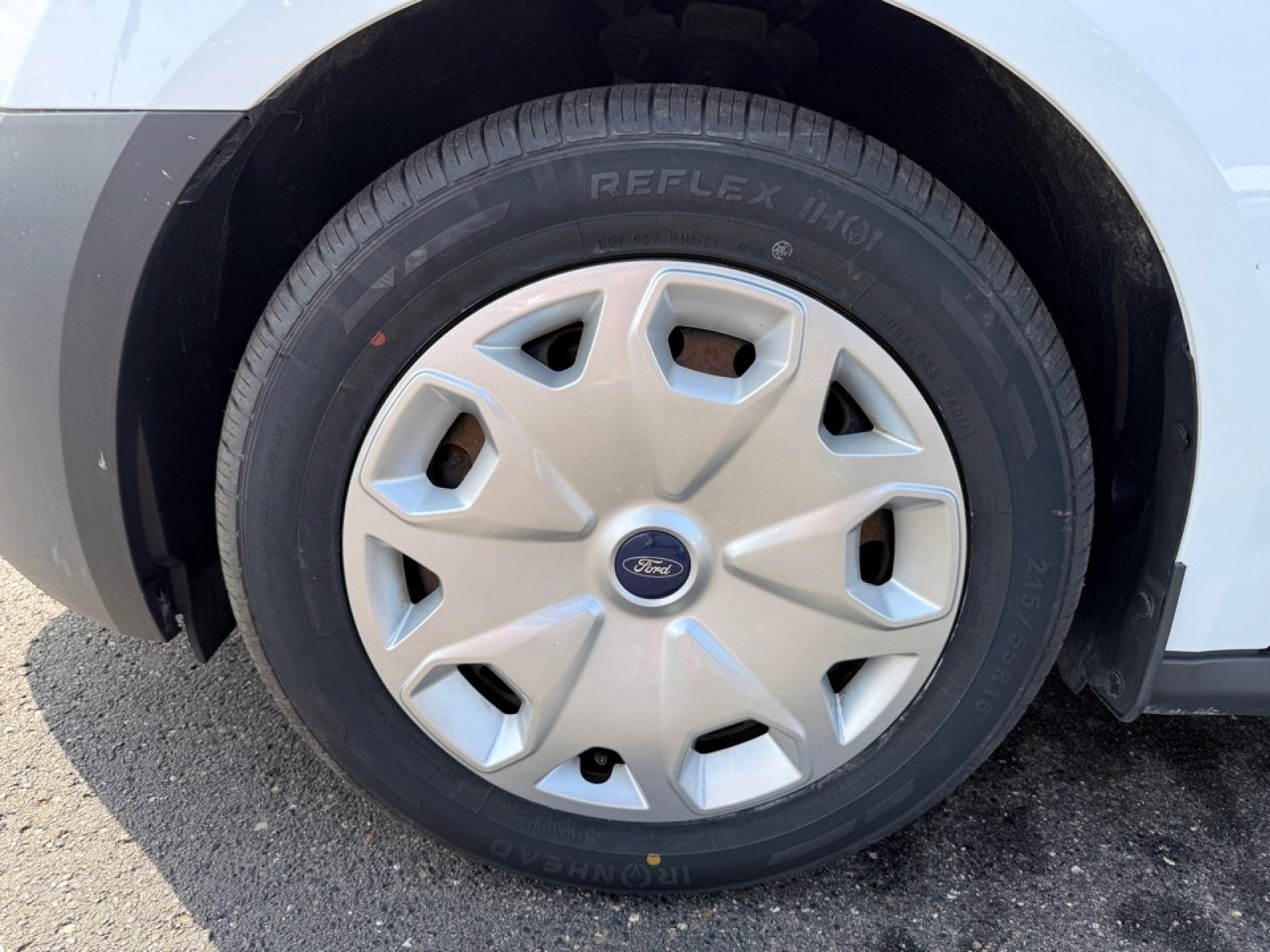 Used 2015 Ford Transit Connect XL FWD image 33