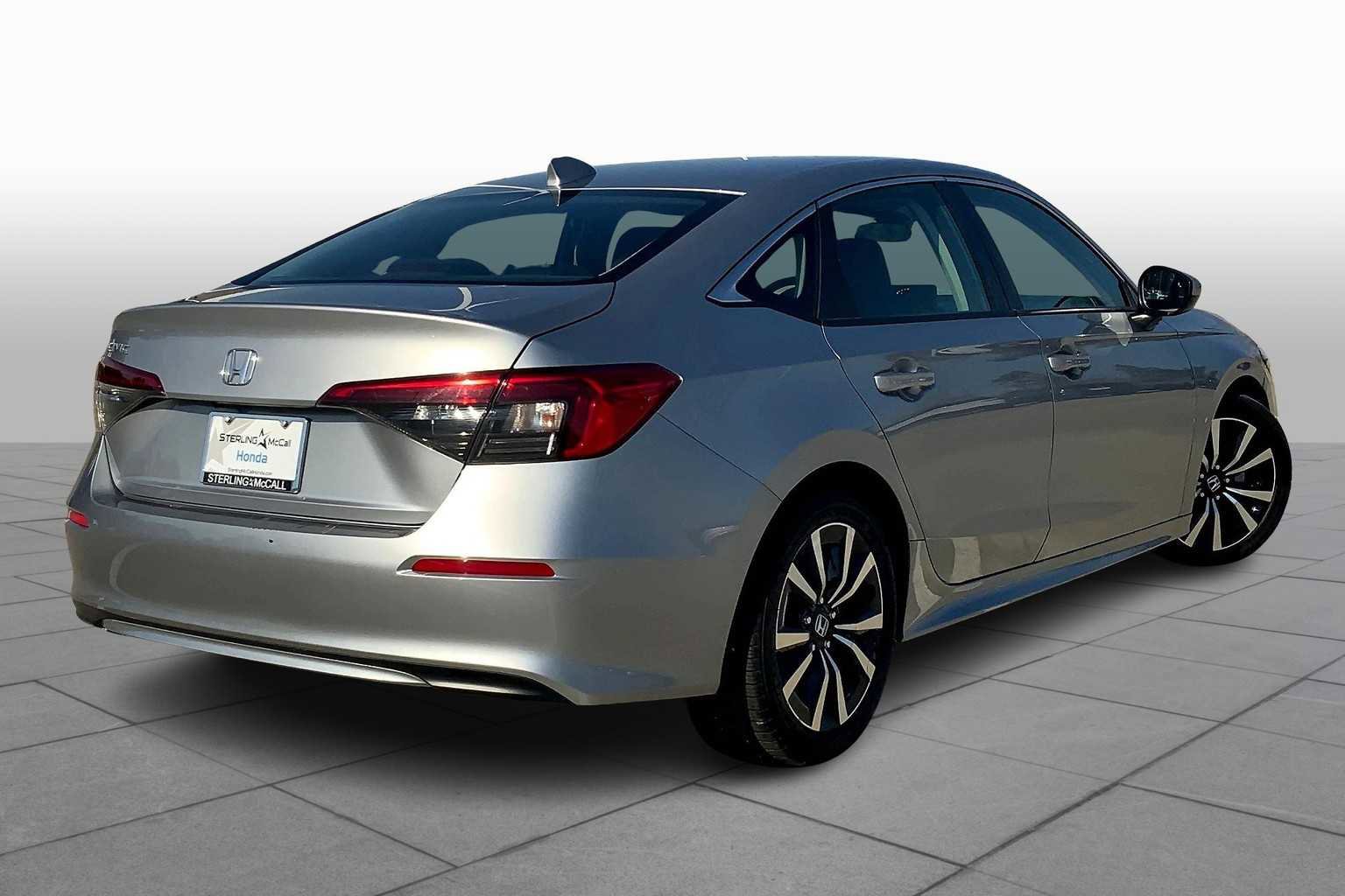Used 2022 Honda Civic EX image 11