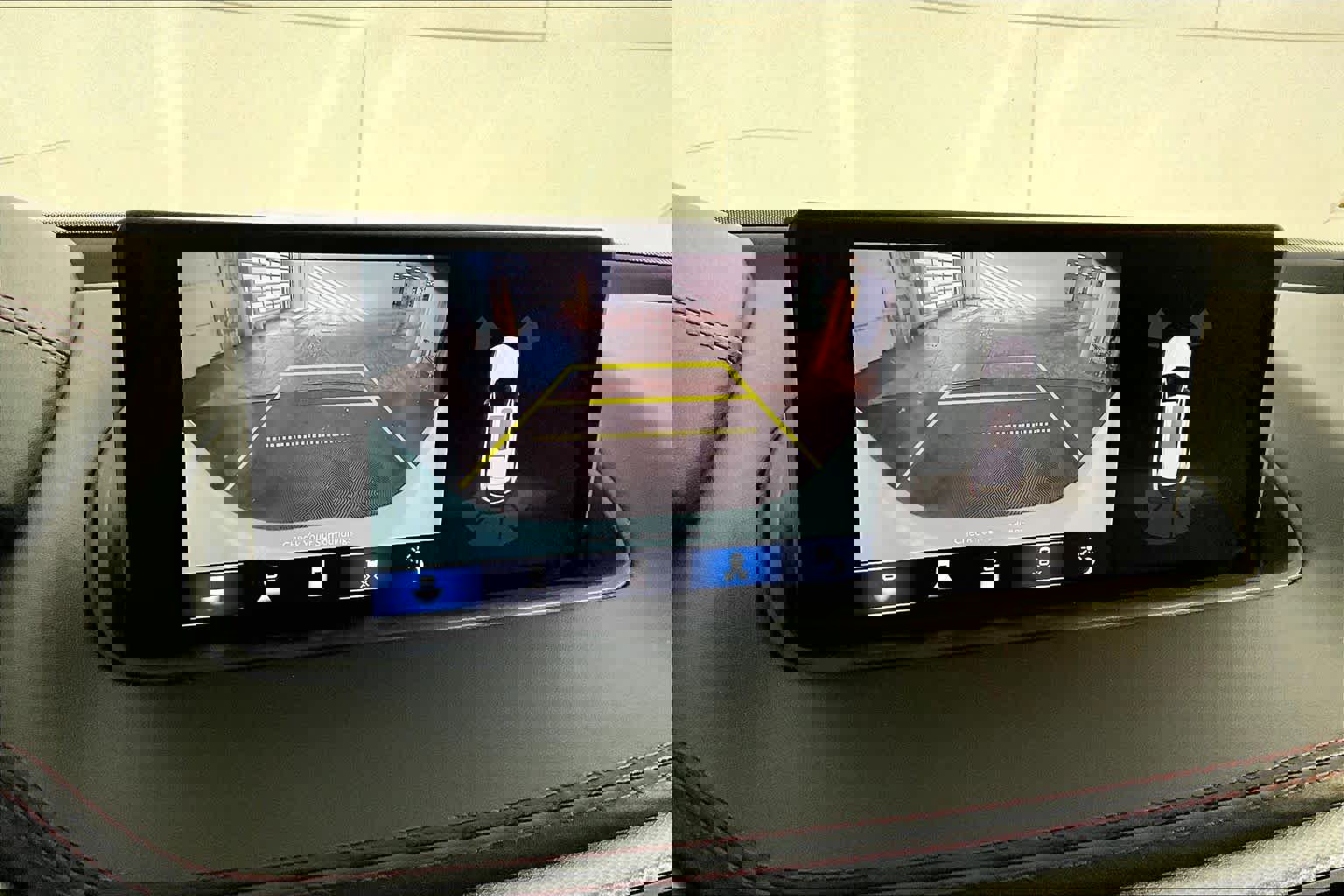 Used 2024 Acura MDX A-Spec image 28