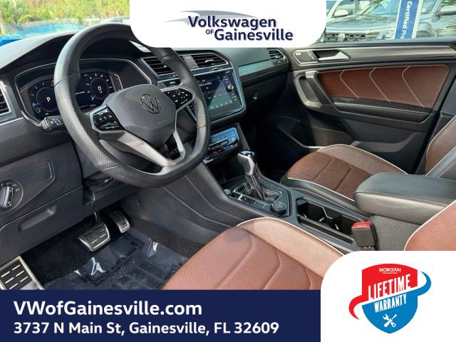 Certified 2024 Volkswagen Tiguan SEL R-Line AWD/4WD image 21