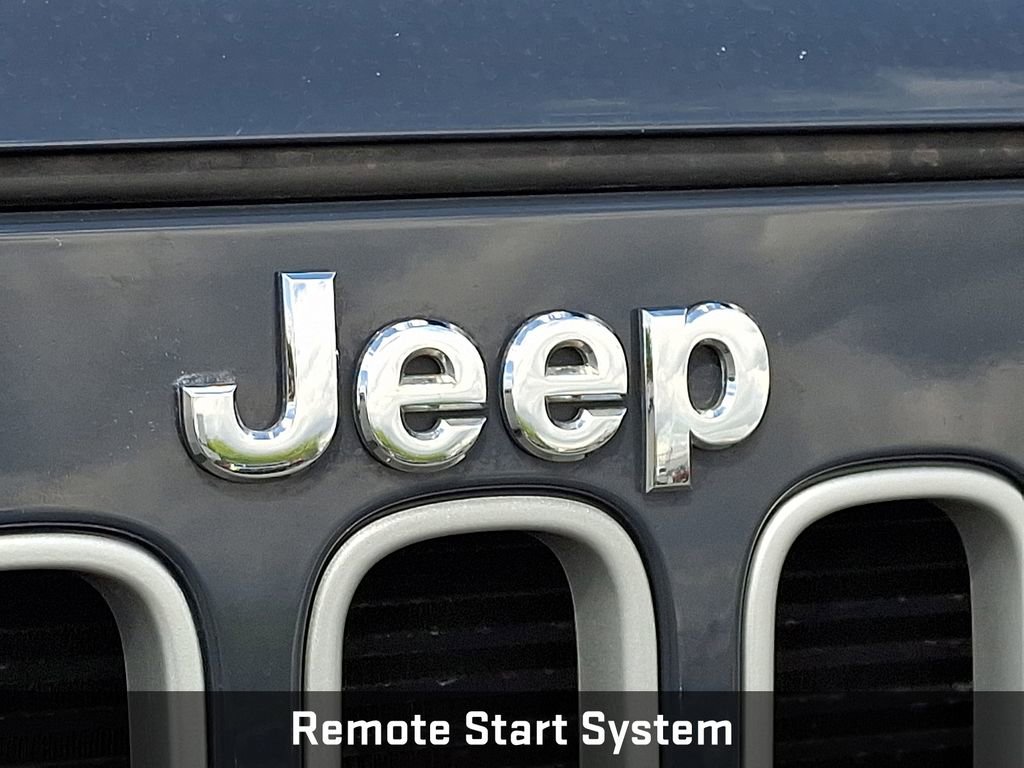 Used 2016 Jeep Wrangler Unlimited Sahara w/ Connectivity Group AWD/4WD image 25