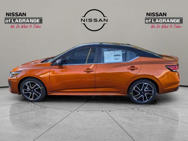 Certified 2025 Nissan Sentra SR FWD image 11