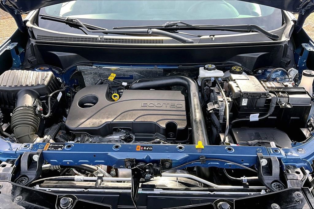 Used 2024 Chevrolet Equinox RS w/ LPO, Floor Liner Package image 10