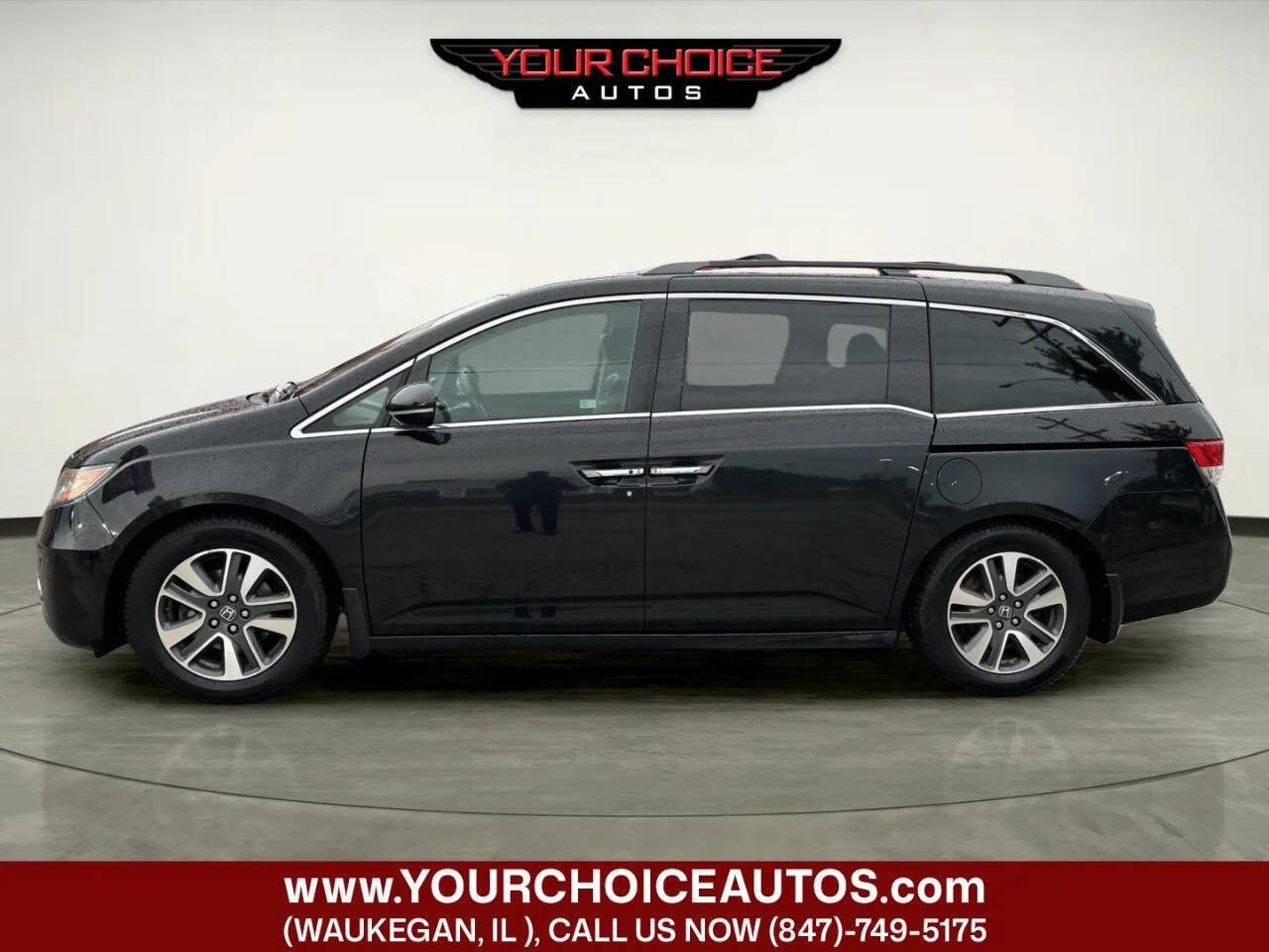 Used 2016 Honda Odyssey Touring Elite image 2