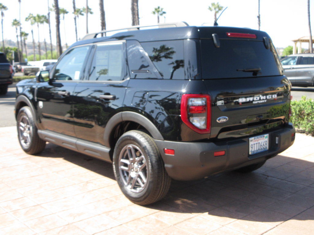 Certified 2025 Ford Bronco Sport Big Bend AWD/4WD image 2
