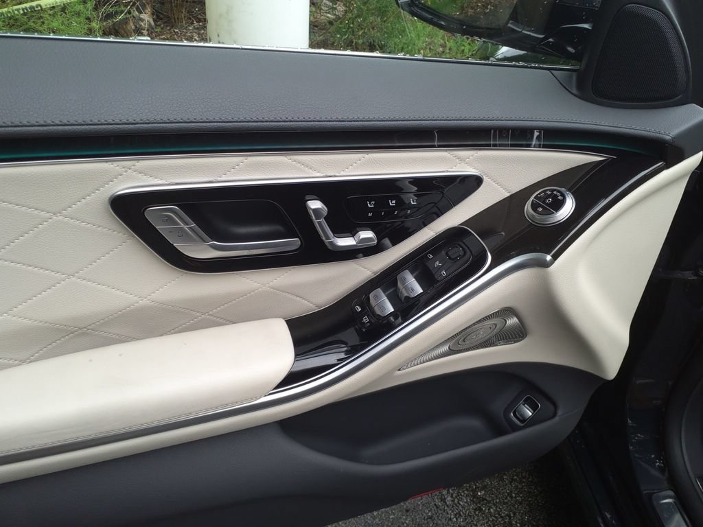 Used 2021 Mercedes-Benz S 580 4MATIC Sedan image 19