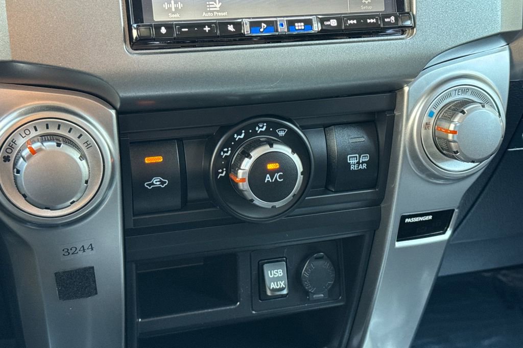 Used 2018 Toyota 4Runner SR5 Premium AWD/4WD image 20