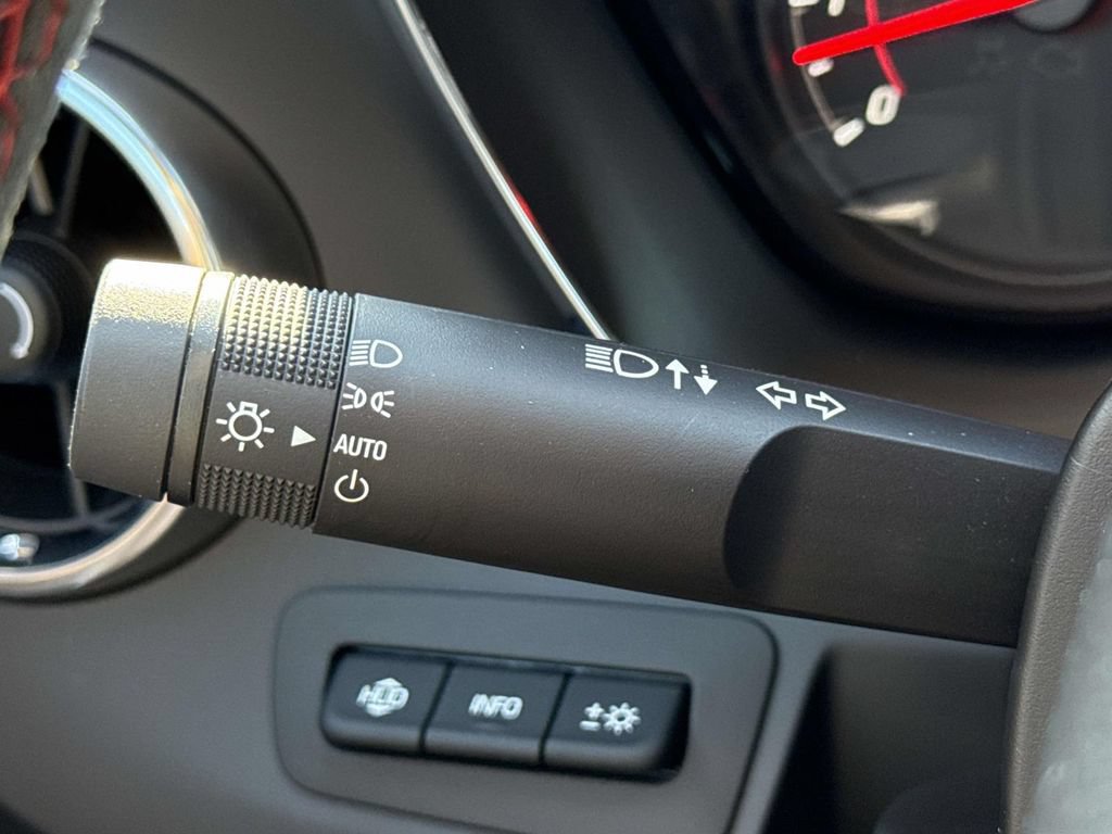 Used 2017 Chevrolet Camaro ZL1 RWD image 39