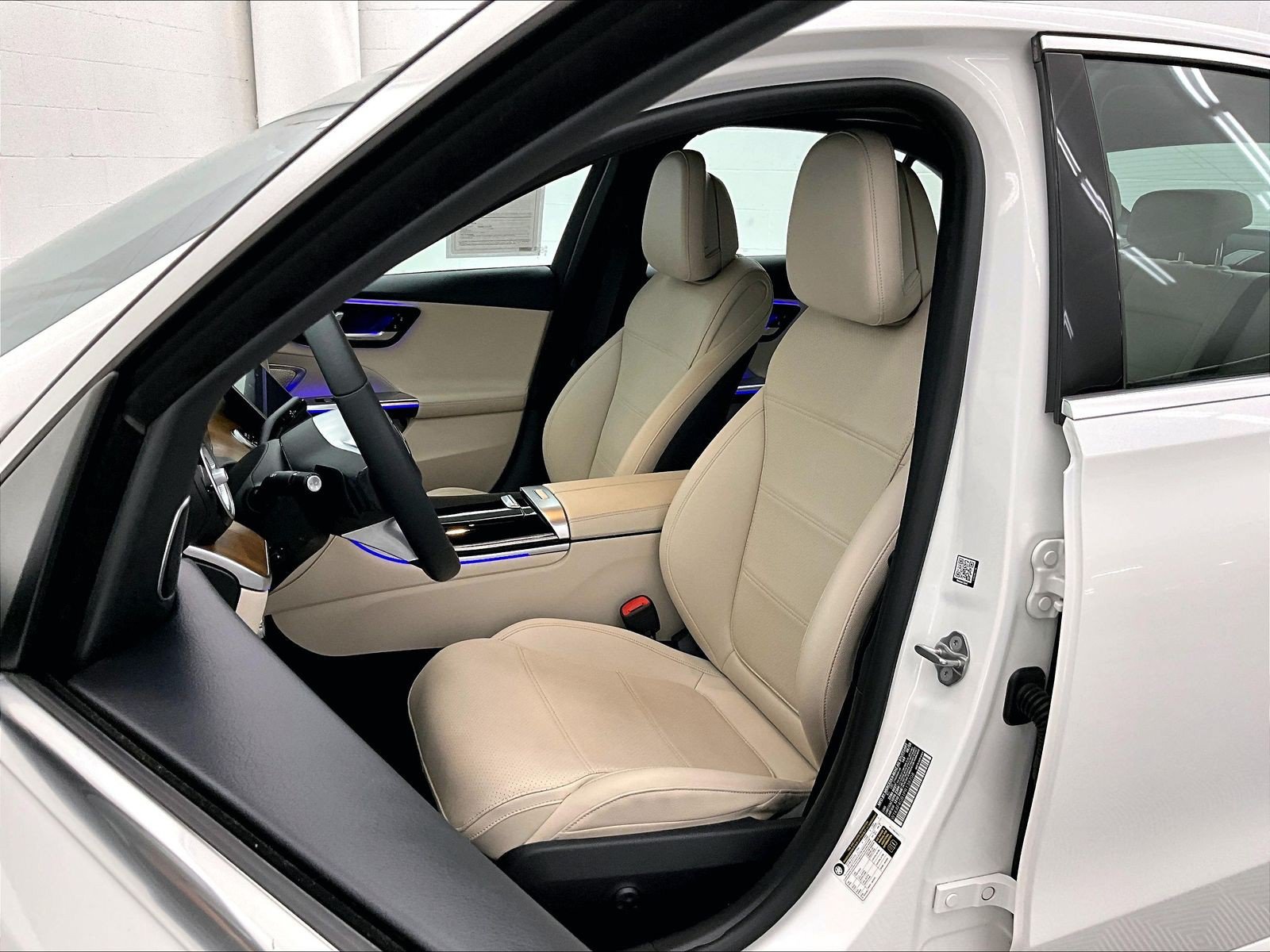 Certified 2023 Mercedes-Benz C 300 Sedan image 16