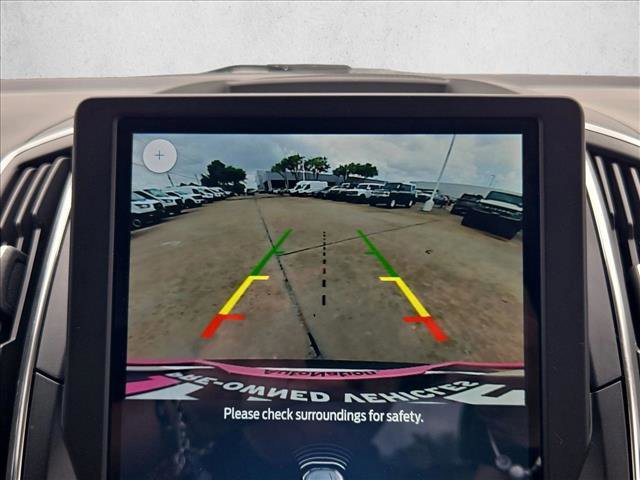 Used 2023 Ford Edge Titanium image 12