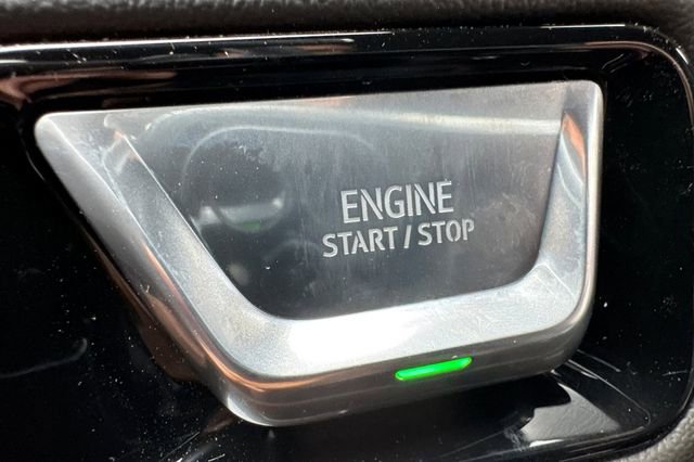 New 2026 GMC Yukon Denali w/ Sun & Power Step Package AWD/4WD image 28