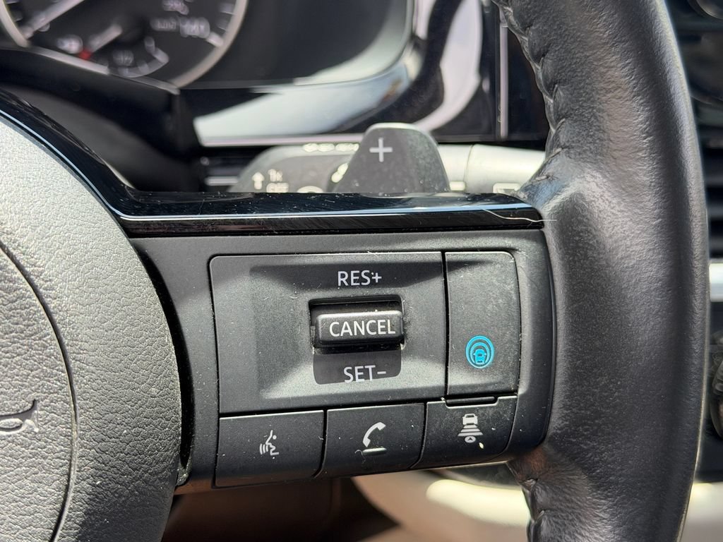 Certified 2022 Nissan Pathfinder SL w/ SL Black Package AWD/4WD image 23