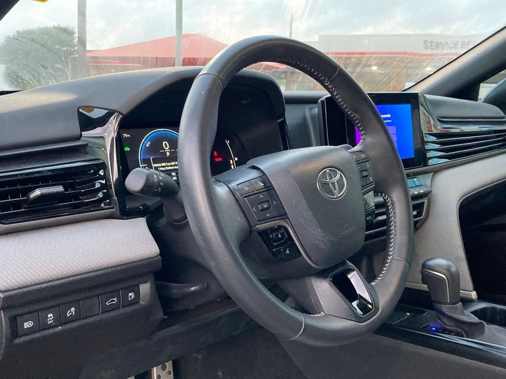 Certified 2025 Toyota Camry SE w/ Convenience Package FWD image 8