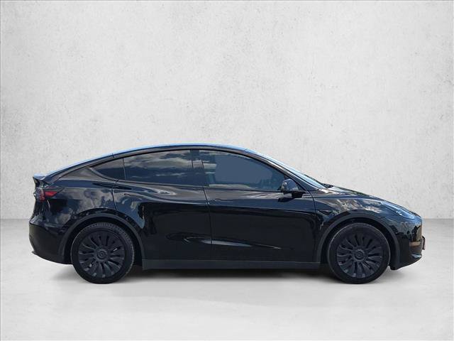 Used 2024 Tesla Model Y Long Range AWD/4WD image 4