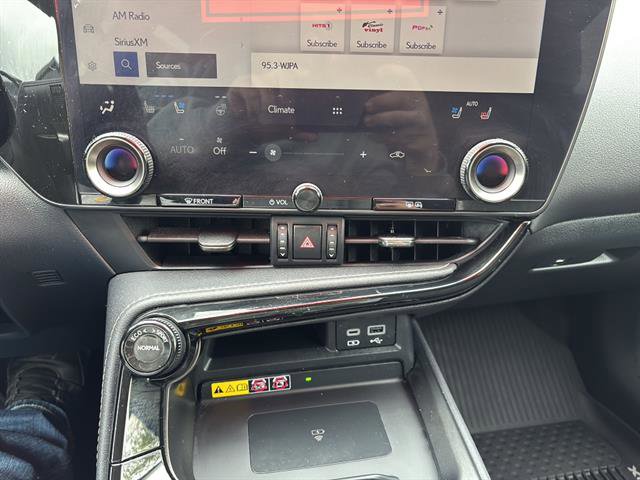 Used 2022 Lexus NX 350 AWD image 24