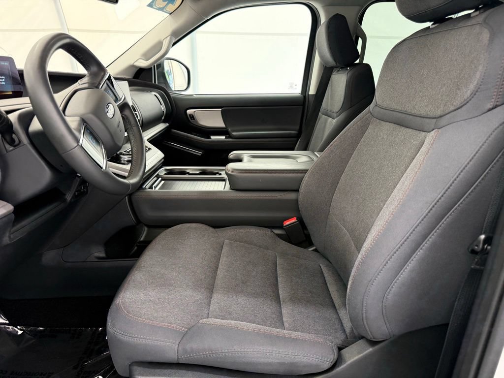 Certified 2025 Ford Expedition Max Active AWD/4WD image 19