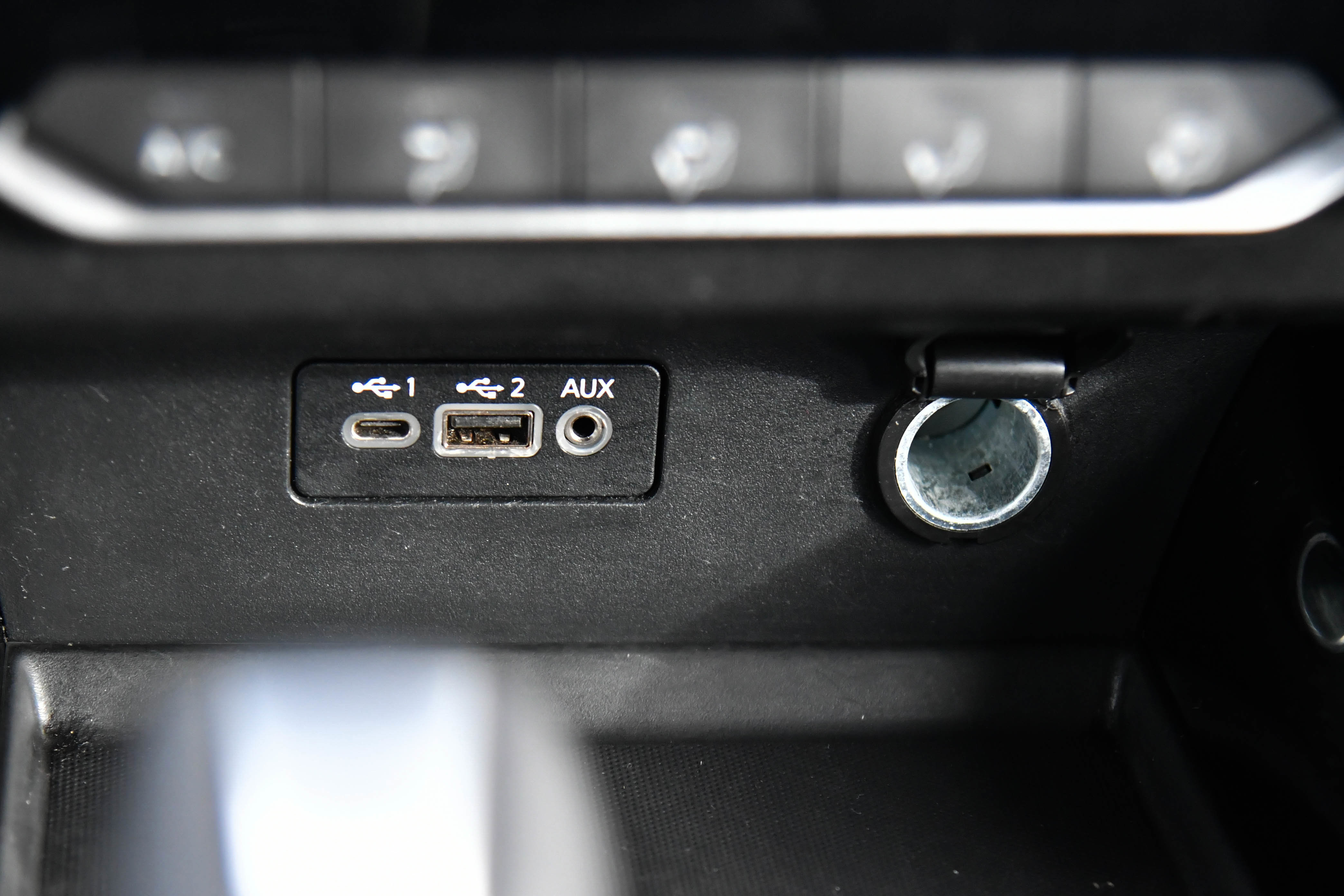 Used 2024 Nissan Altima 2.5 SV image 23