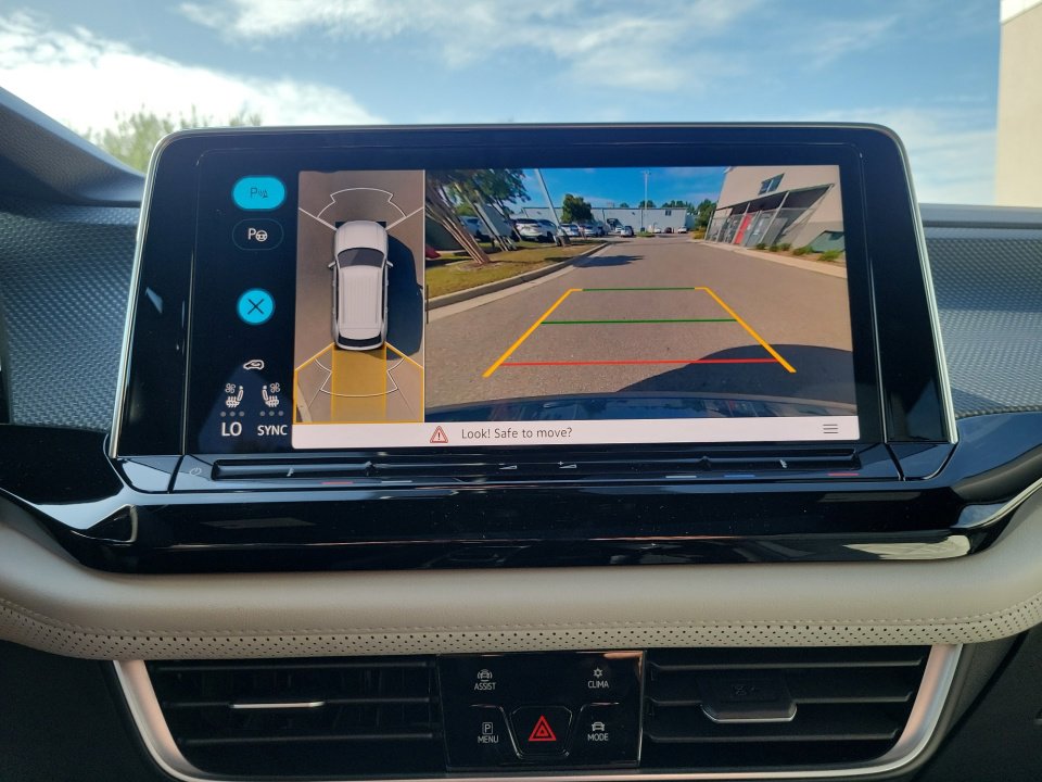 New 2025 Volkswagen Atlas Cross Sport SEL Premium R-Line image 19