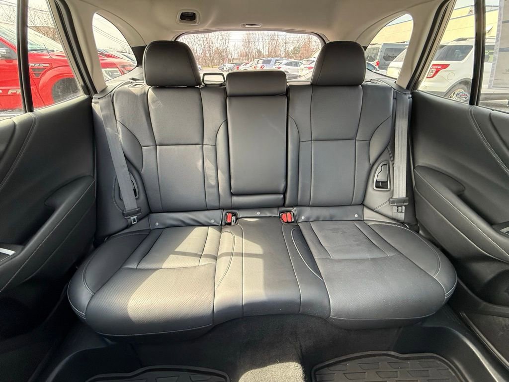 Used 2022 Subaru Outback Limited image 28