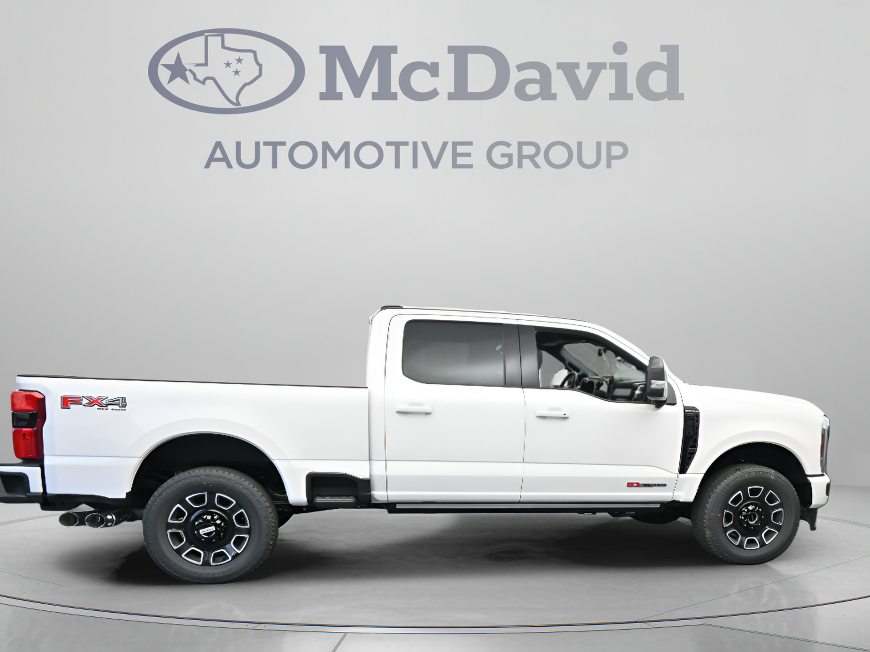Used 2026 Ford F250 Platinum AWD/4WD image 9