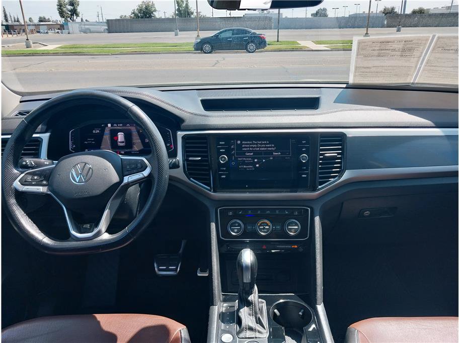 Used 2023 Volkswagen Atlas SEL Premium AWD/4WD image 13