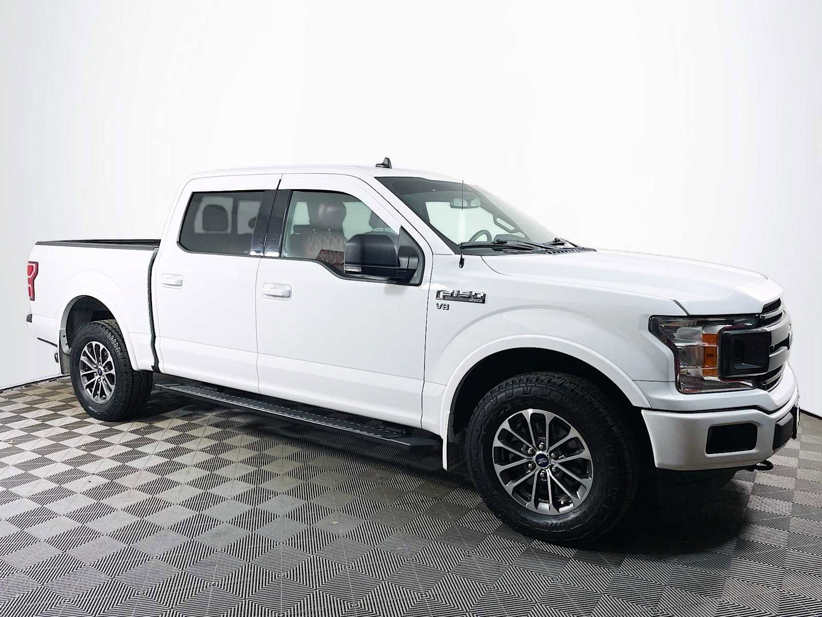 Used 2019 Ford F150 XLT w/ Equipment Group 302A Luxury image 3