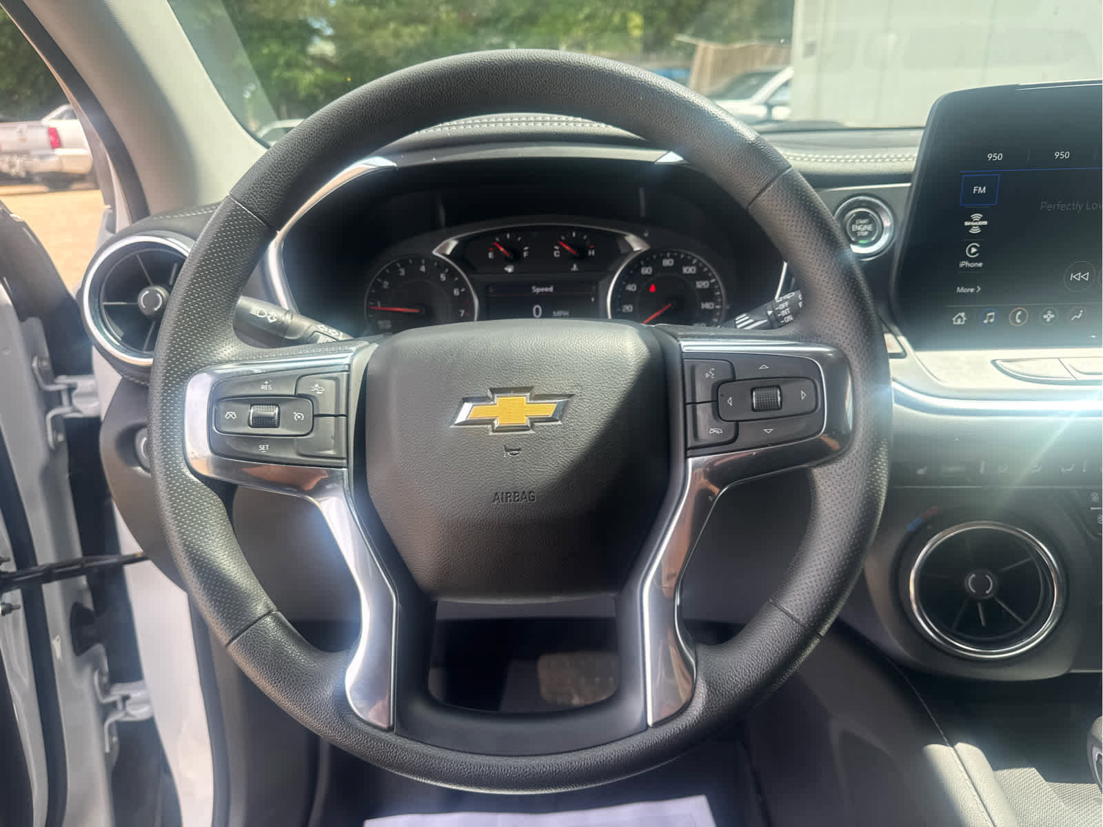 Used 2024 Chevrolet Blazer LT w/ Convenience Package FWD image 24