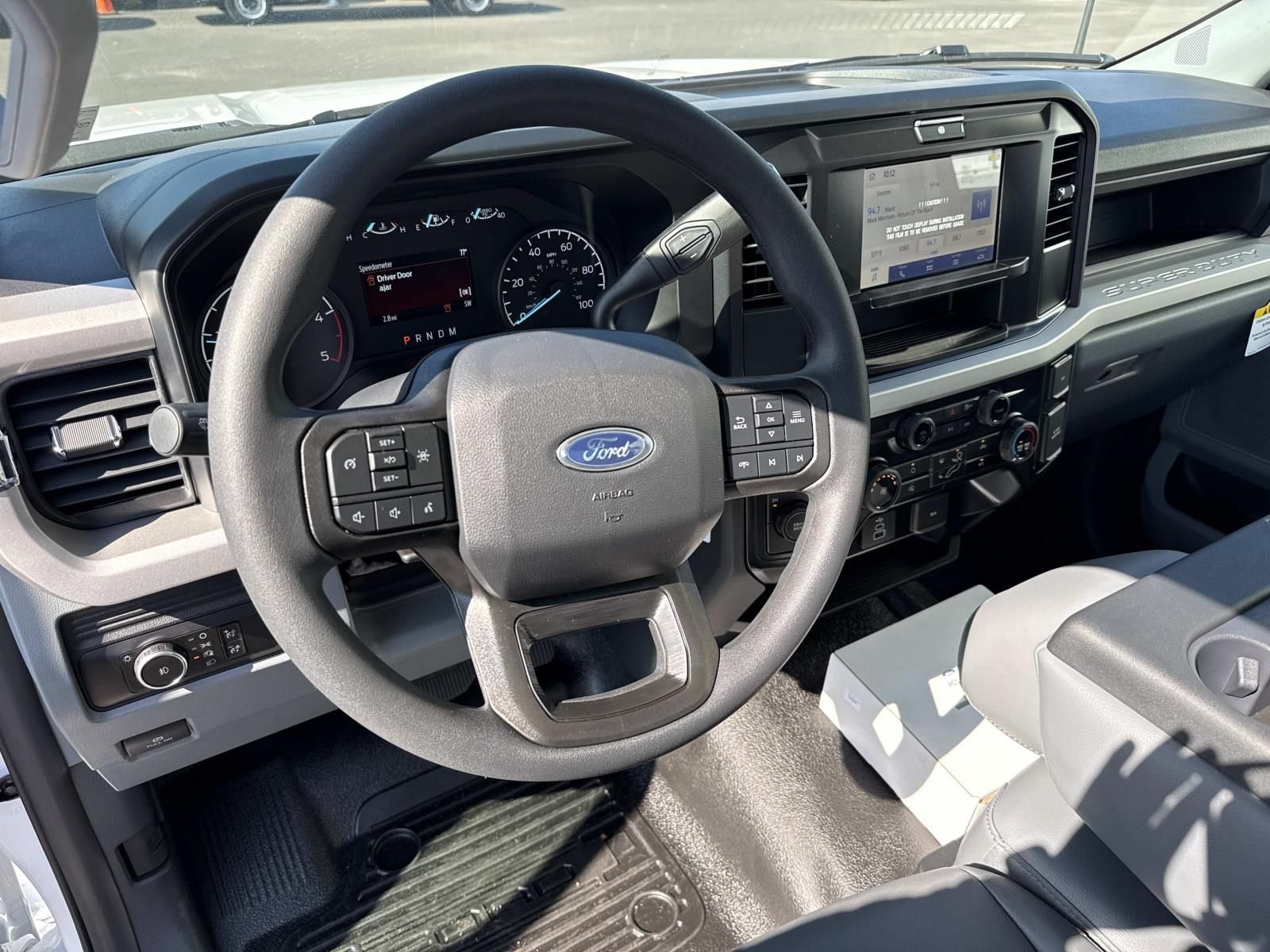 New 2026 Ford F600 4x4 Regular Cab Super Duty w/ XL Chrome Package image 12