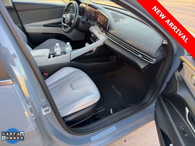 Used 2021 Hyundai Elantra Limited image 13