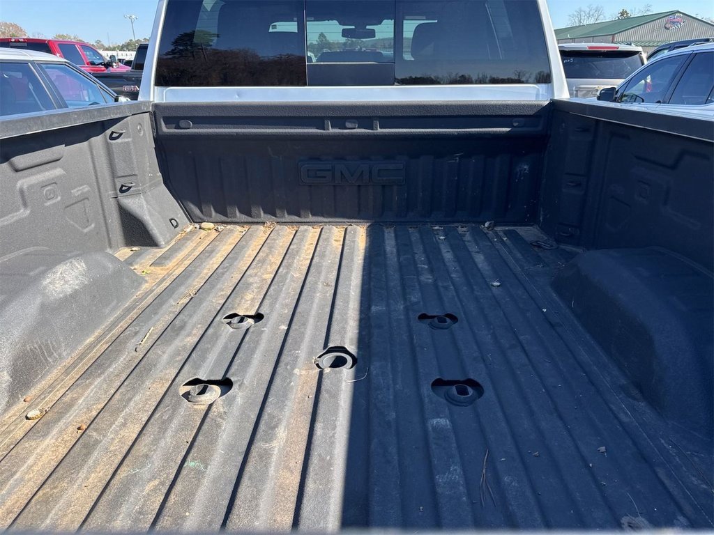 Used 2023 GMC Sierra 2500 SLT w/ SLT Premium Package image 14