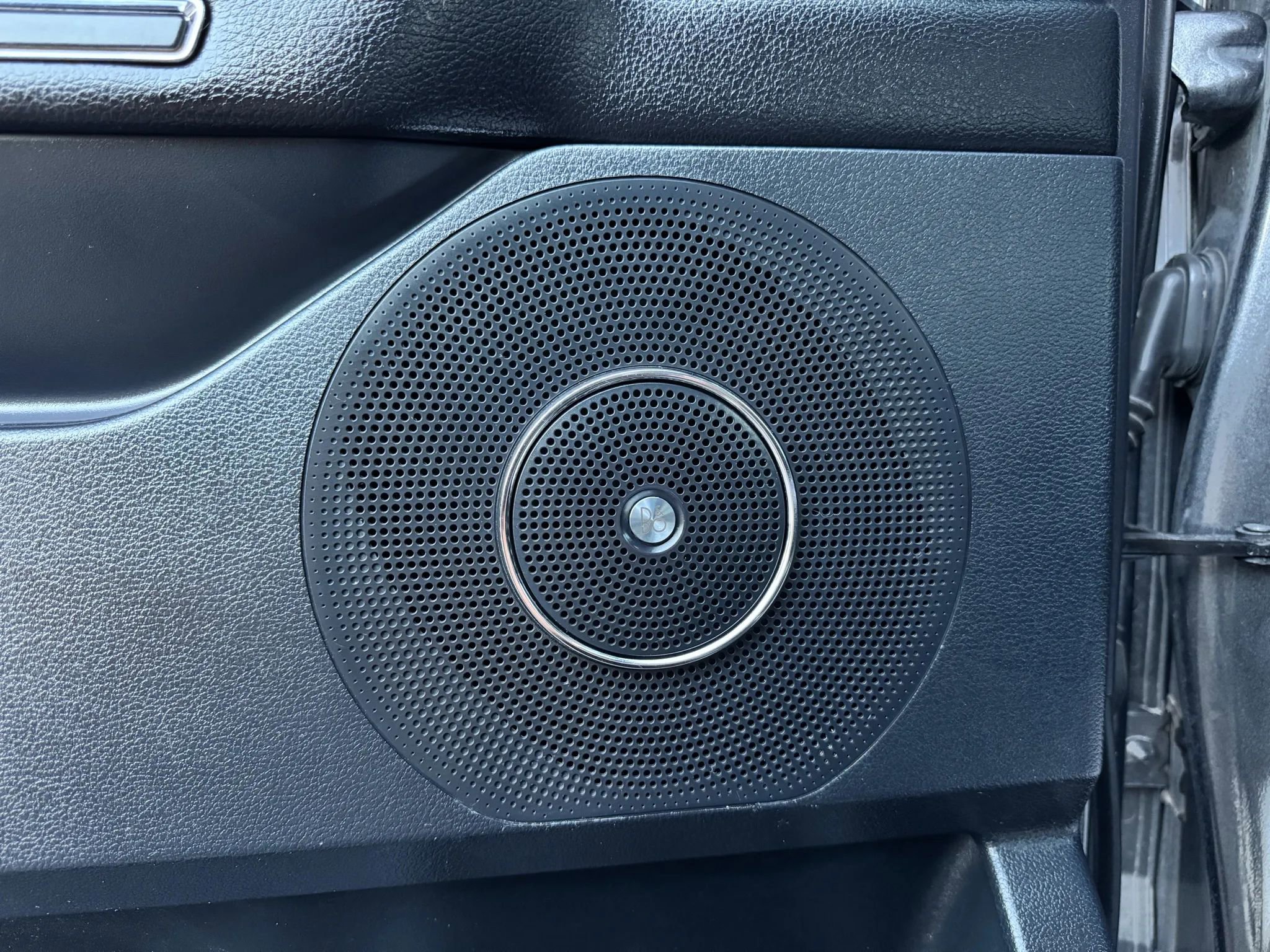 Used 2020 Ford Expedition Max Limited image 16