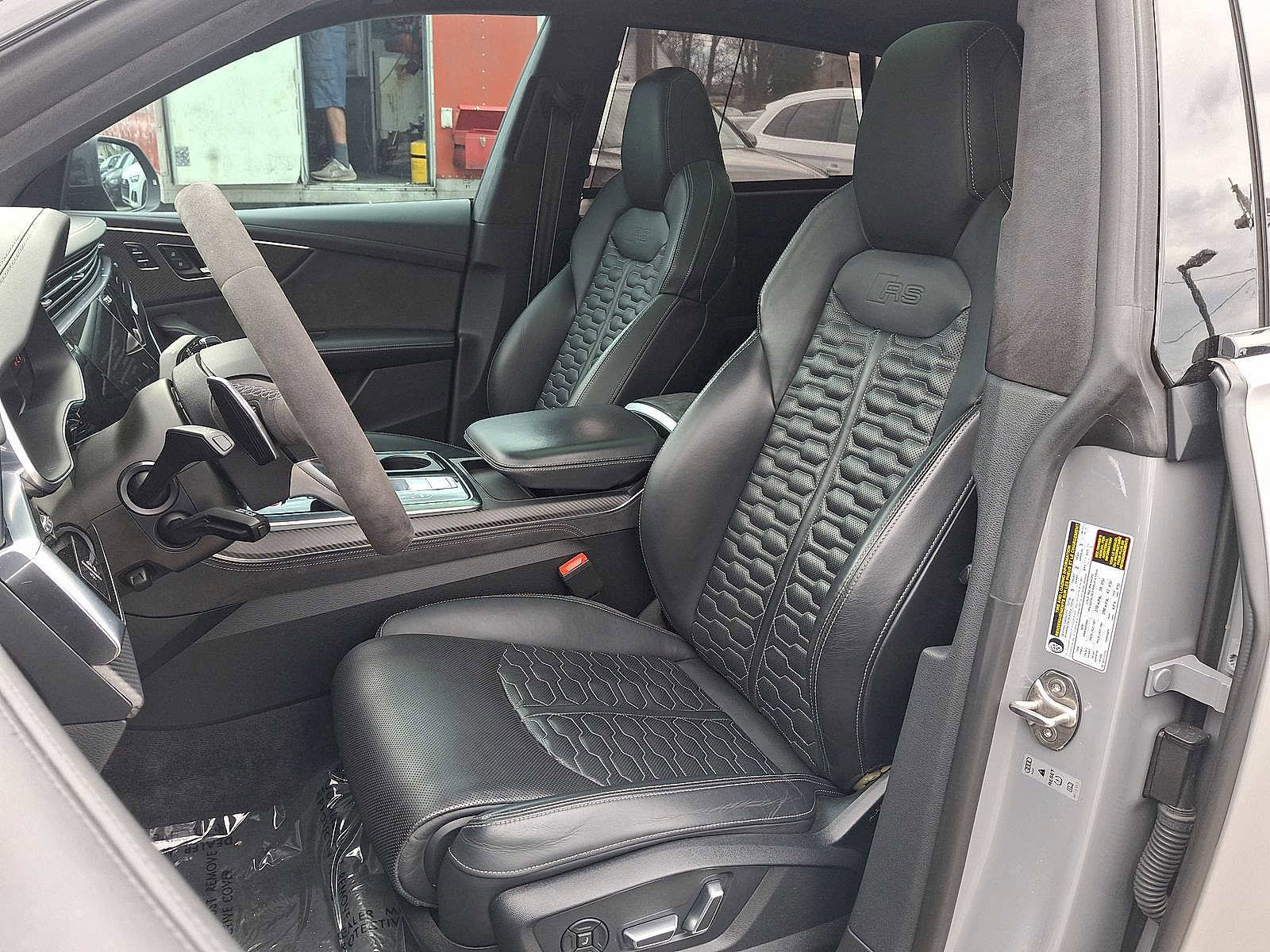 Used 2024 Audi RS Q8 w/ Black Optic Package image 11